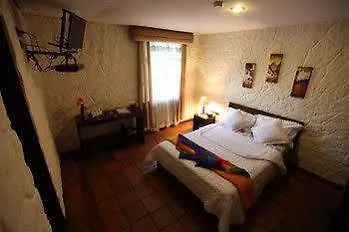 Hotel Quito Antiguo 0*,