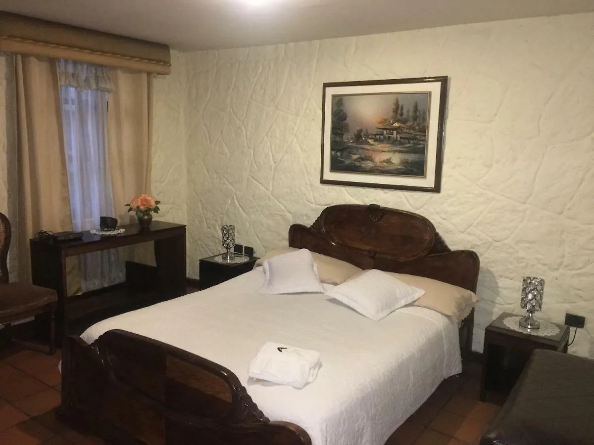 Hotel Quito Antiguo Hostel