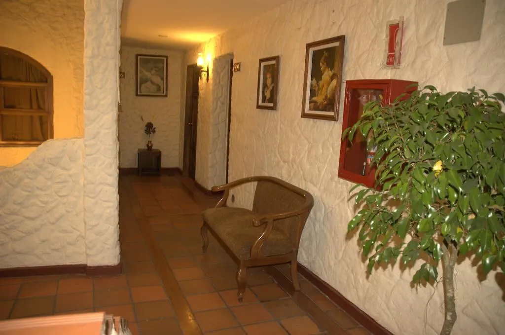Hotel Quito Antiguo Hostel